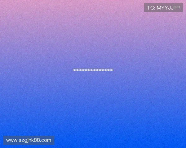 英超足球宝贝背后的故事:美丽与激情交织的足球文化探索 英超足球宝贝背后的故事:美丽与激情交织的足球文化探索